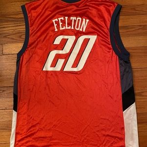NWT - Raymond Felton Charlotte Bobcats Reebok (Size XL)